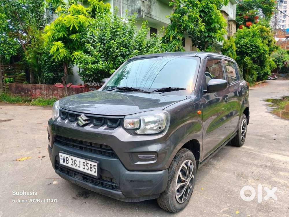 Maruti Suzuki S-presso Vxi, 2022, Petrol