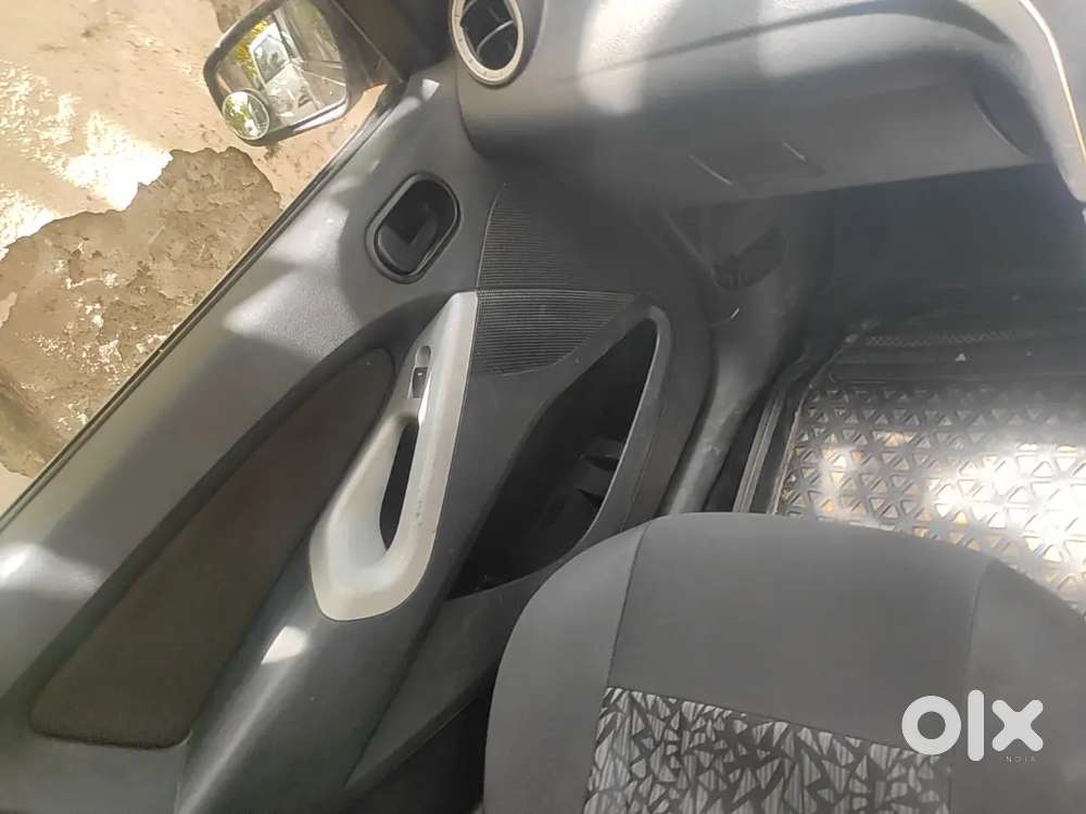 Ford Figo 2011 Petrol Manual