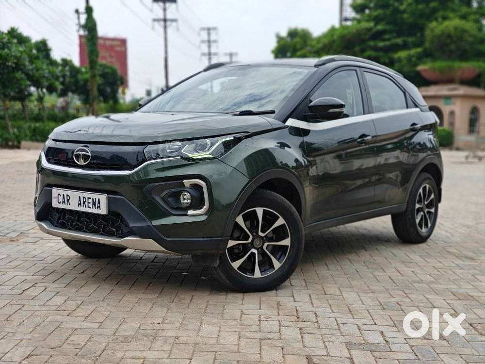 Tata Nexon Xz Plus (hs), 2020, Petrol