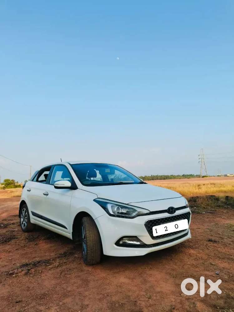 Hyundai I20 2017 Petrol 61000 Km Driven