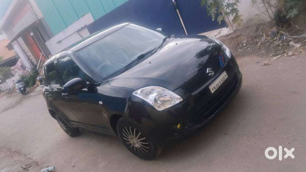 Maruti Suzuki Swift Vxi + Manual, 2010, Petrol