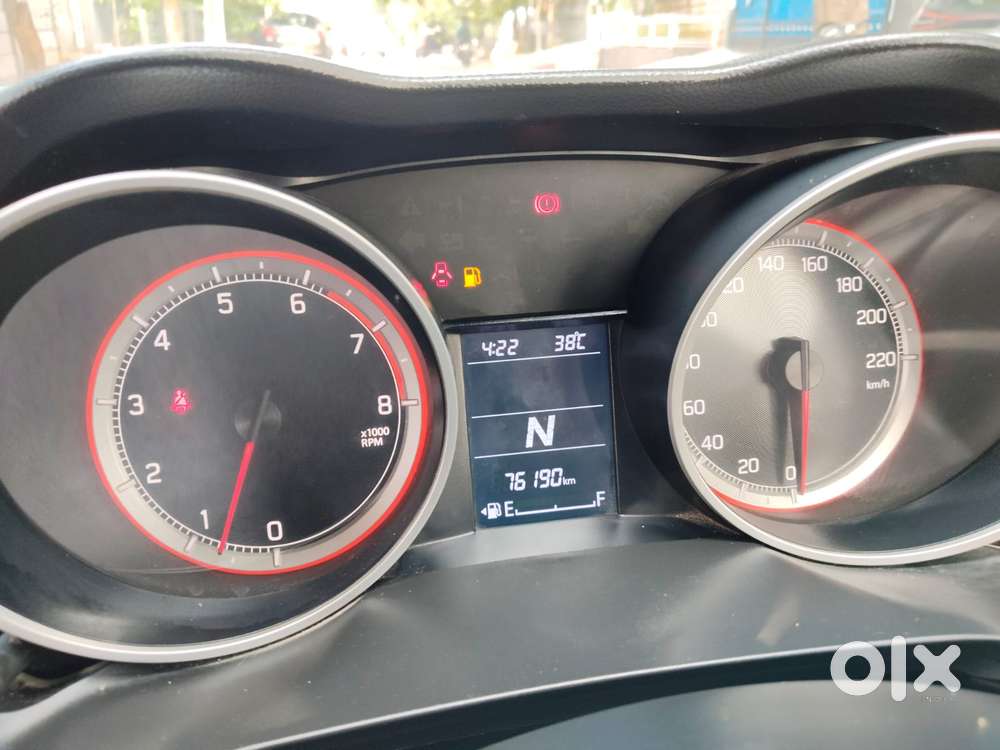 Maruti Suzuki Swift Amt Vvt Zxi, 2018, Petrol