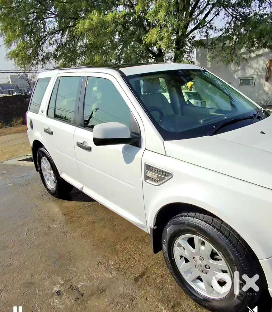 Excellent Condition Land Rover Just Like New One Doctors Owned