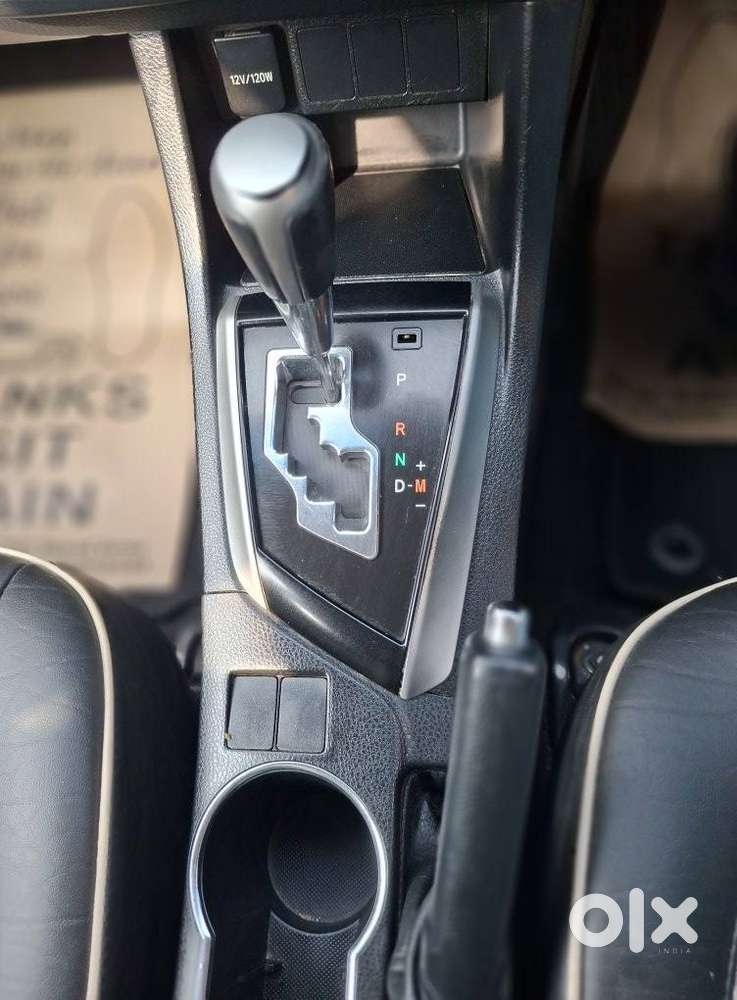 Toyota Corolla Altis 2013-2017 G At, 2014, Petrol