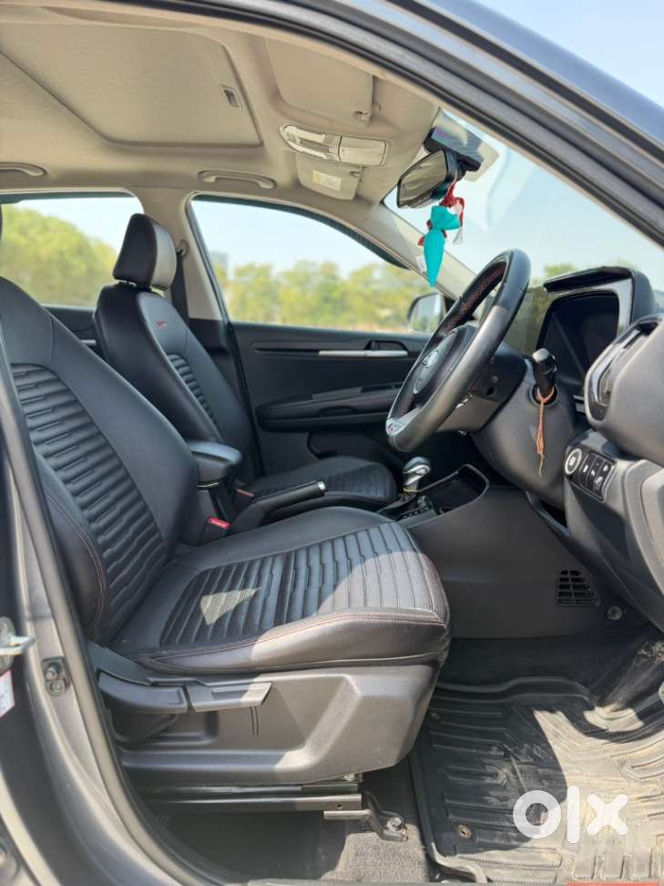 Kia Sonet Gtx Plus Turbo Dct, 2021, Petrol