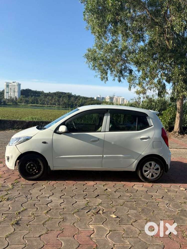 Hyundai I10 Sportz 1.1l, 2012, Petrol