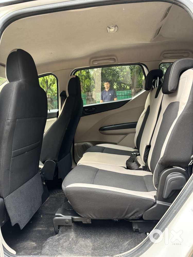 Renault Triber Rxt, 2022, Petrol