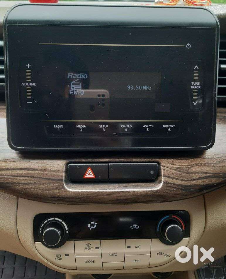 Maruti Suzuki Ertiga 1.5 Zxi, 2021, Petrol