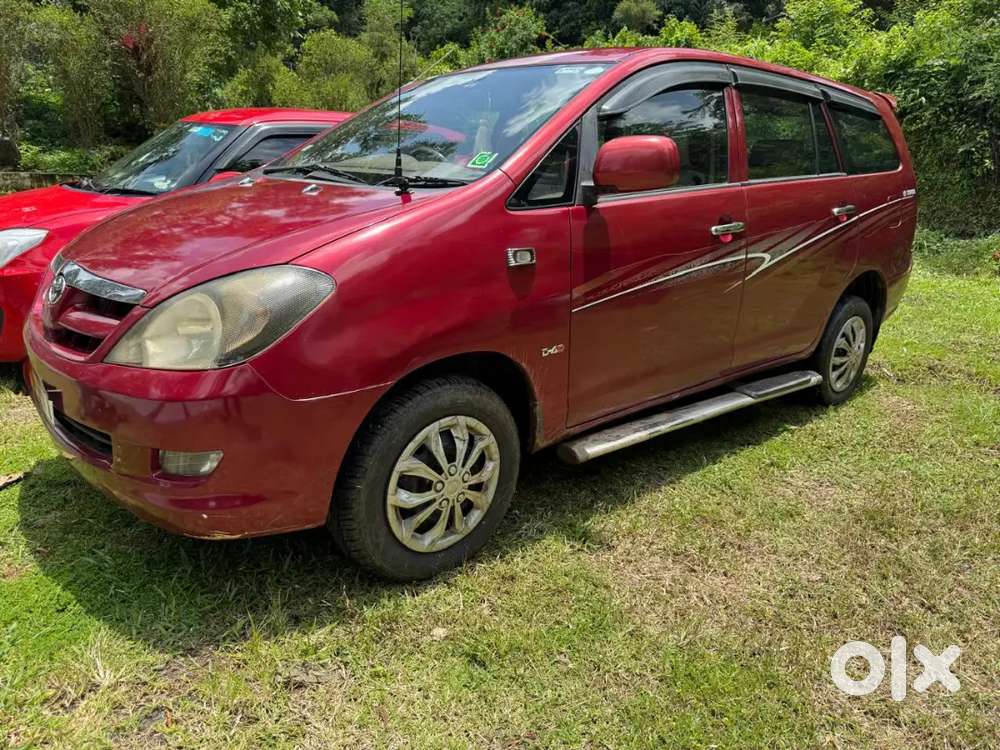 Toyota Innova 2007 Diesel 232000 Km Driven