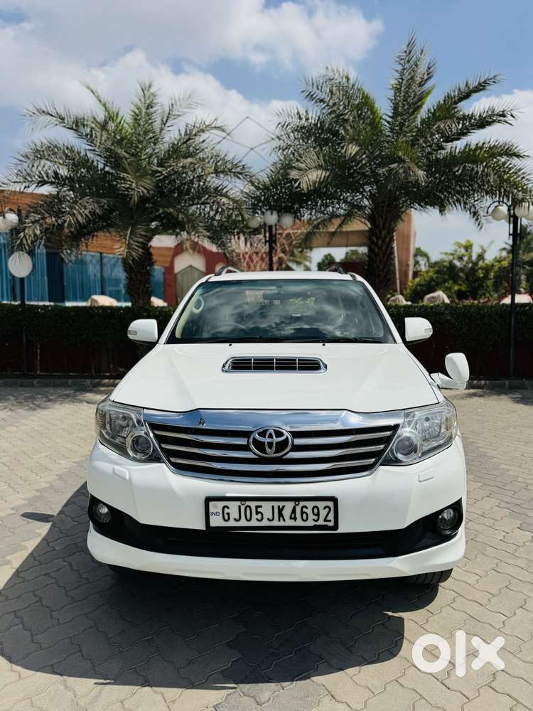 Toyota Fortuner 3.0 4x2 Mt, 2014, Diesel