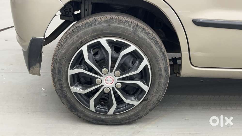 Maruti Suzuki Estilo Vxi Bs-iv, 2012, Petrol