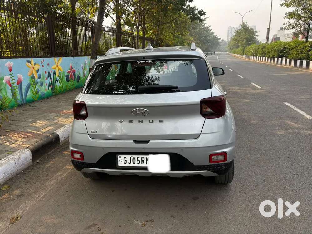 Hyundai Venue 2021 डीज़ल मैनुअल
