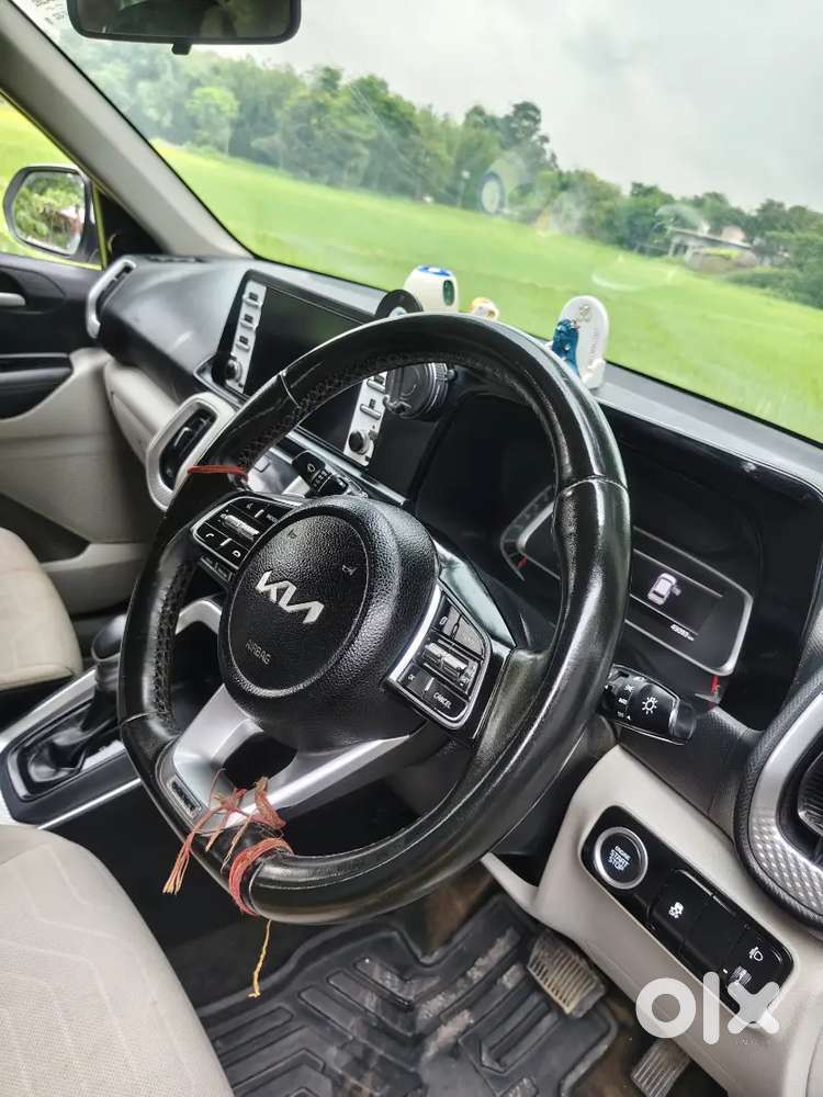 Kia Sonet Anniversary 2022 Petrol 34500 Km