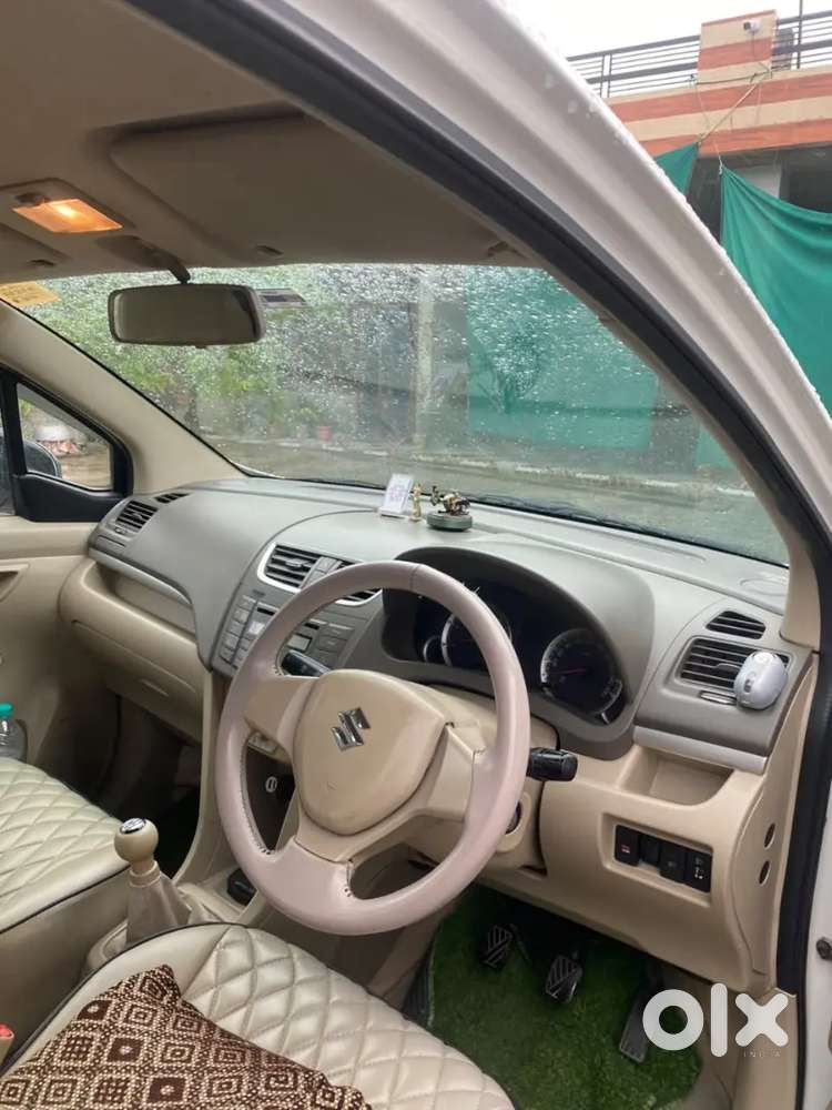 Maruti Suzuki Ertiga 2012 Diesel 250000 Km Driven Good Conditions