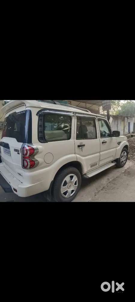Mahindra Scorpio Diesel 2021 Manual Single Hand Use