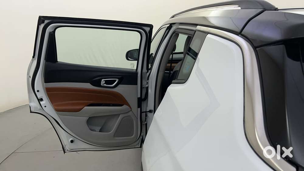 Jeep Compass 1.4 Limited (o) Petrol Dct, 2022, Petrol