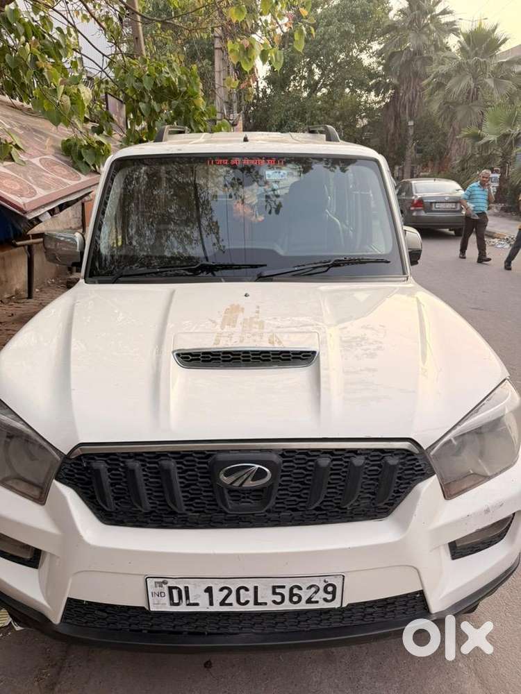 Mahindra Scorpio 2017 Diesel Well Maintained