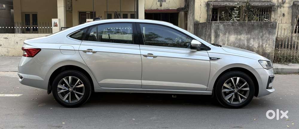 Skoda Slavia Style 1.0l Tsi At, 2022, Petrol