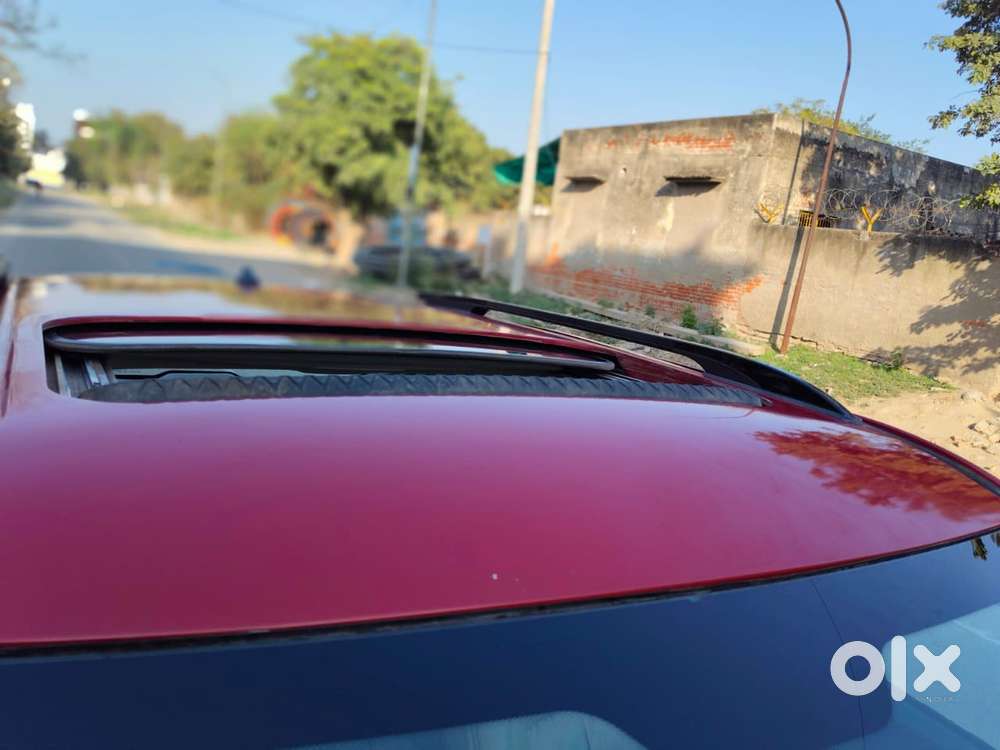 Mahindra Xuv300 W6, 2023, Petrol