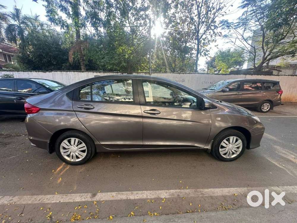 Honda City I-dtec Sv, 2015, Petrol