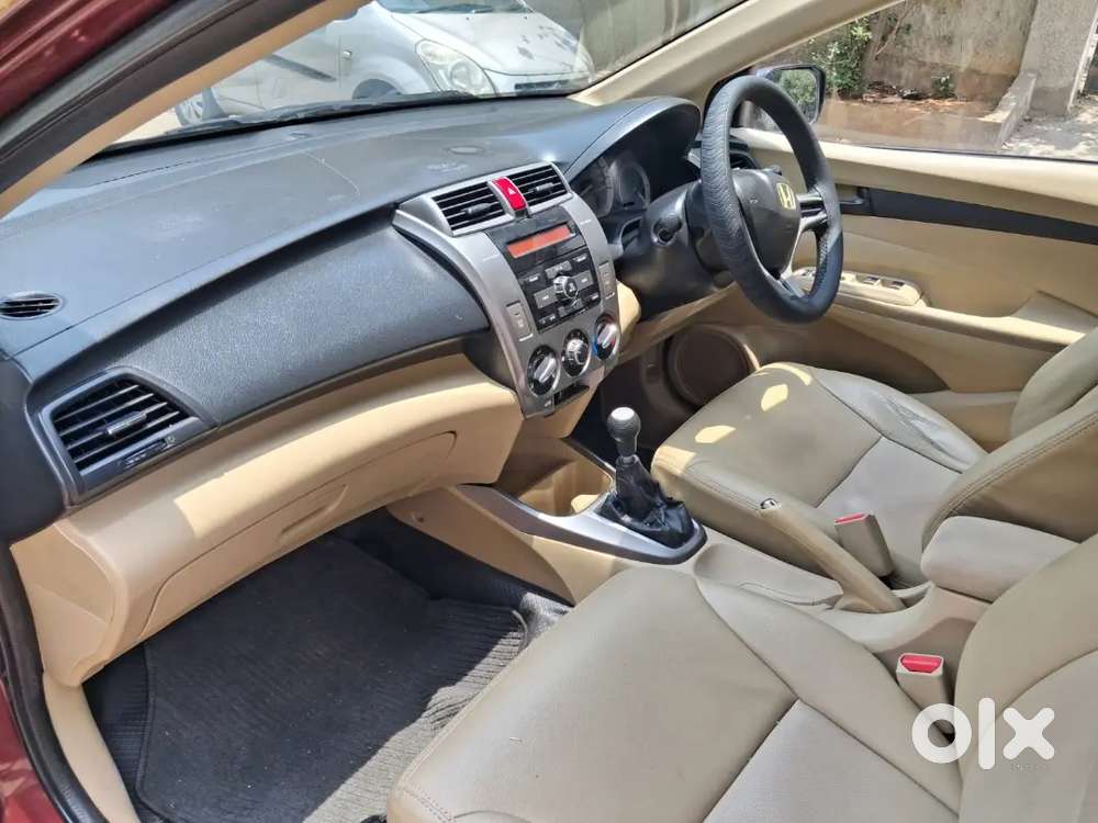 Doctor Used Honda City V Petrol 2013