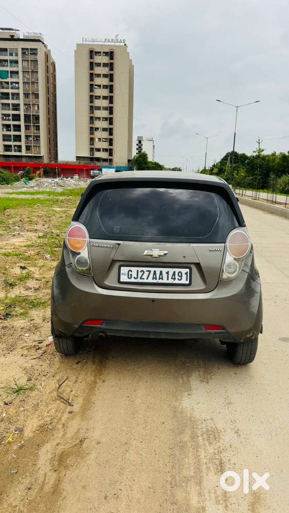 Chevrolet Beat Lt Petrol 2013