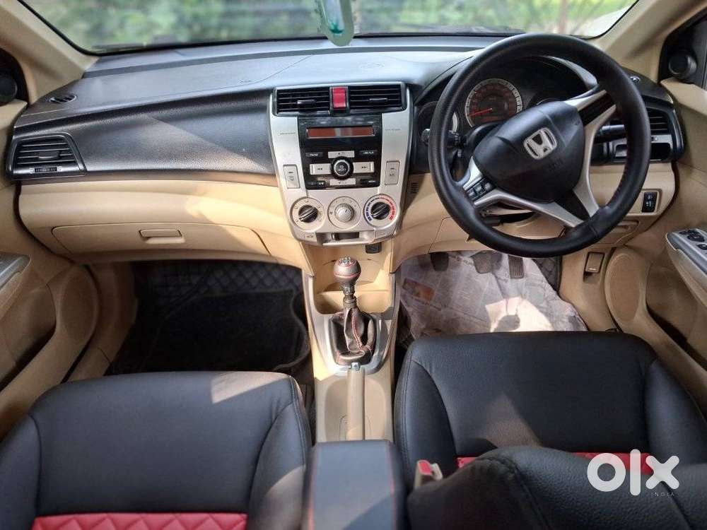 Honda City V Mt Exclusive, 2010, Petrol