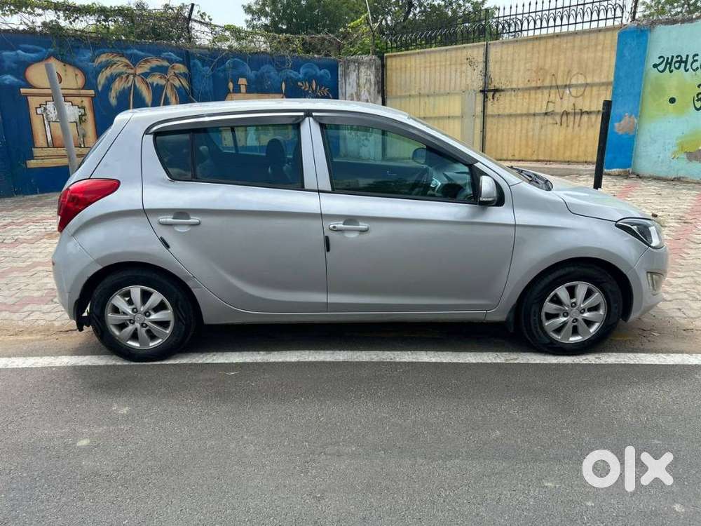 Hyundai I20 Sportz 1.2 Bs-iv, 2013, Petrol