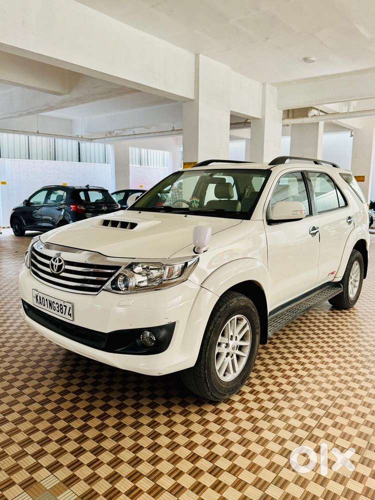 Toyota Fortuner 2012 Diesel Well Maintained