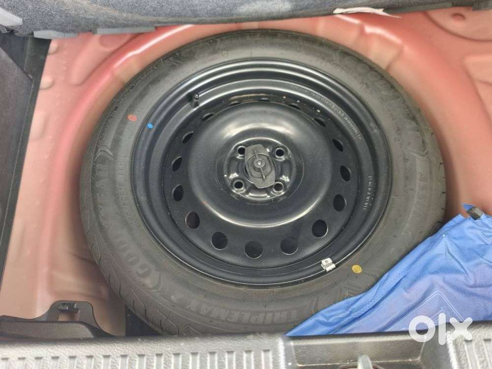 Toyota Urban Cruiser Taisor V 1.0 Petrol Mt, 2025, Petrol