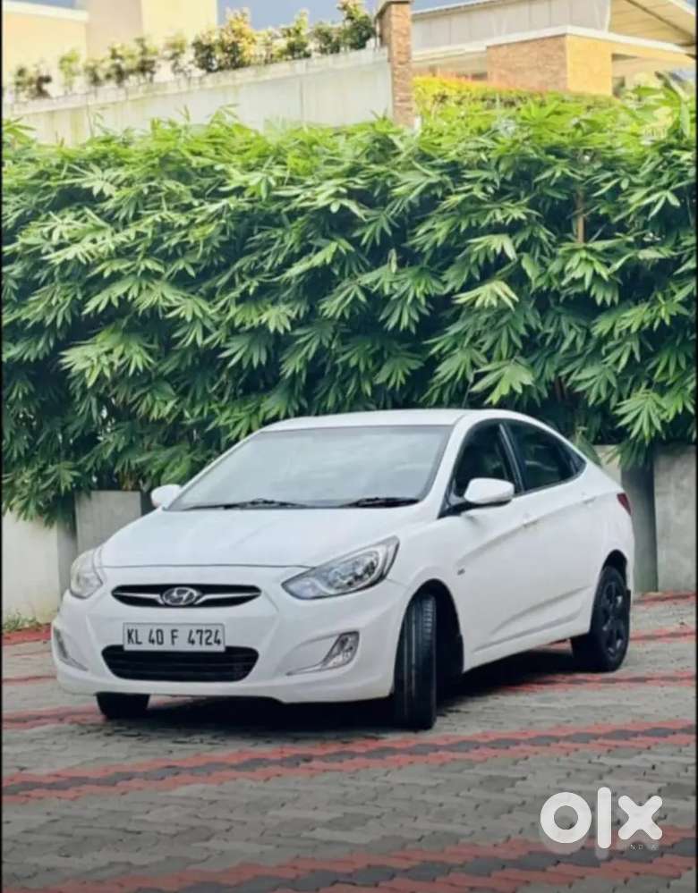 Hyundai Verna 2012 Diesel 107000 Km Driven