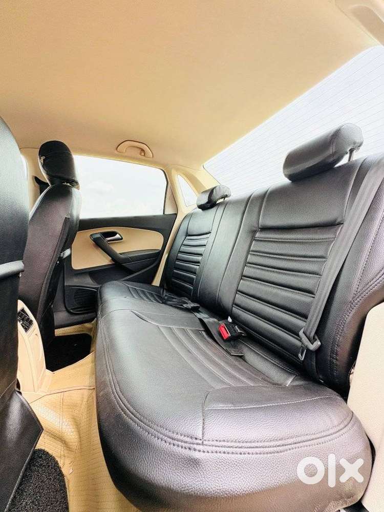 Volkswagen Ameo 1.5 Tdi Highline At 16 Alloy, 2018, Diesel