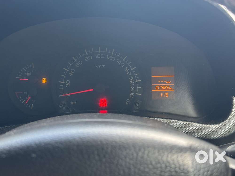 Maruti Suzuki Swift Lxi Optional-o, 2011, Petrol