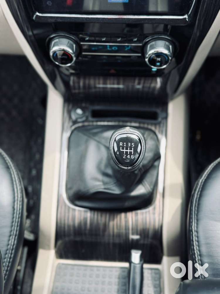 Mahindra Scorpio Classic 2.2 S 11 Mt 7 Str, 2024, Diesel
