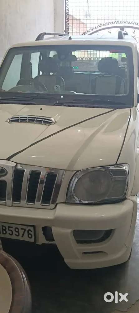 Mahindra Scorpio Getaway 2011 Diesel 160000 Km Driven