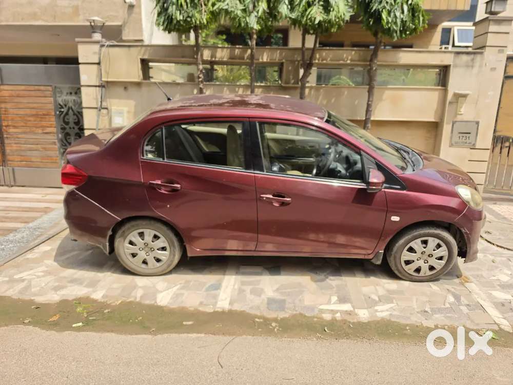 Honda Amaze 1.2 Petrol 2015