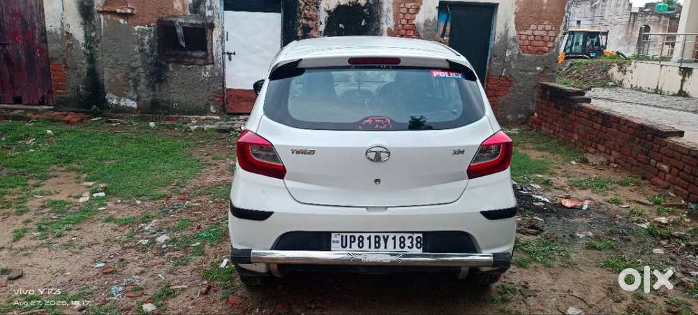 Tata Tiago 2018 Petrol Xm-0