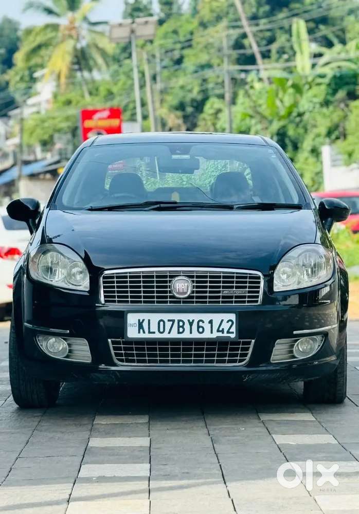 Fiat Linea Emotion 2013