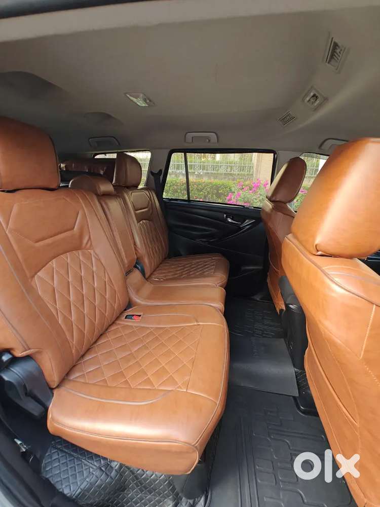 Toyota Innova Crysta 2019 46k Driven Scratchless New Condition