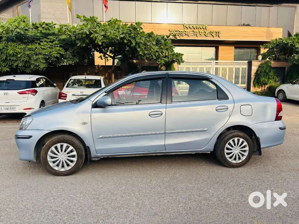 Toyota Etios 2011 Petrol 79000 Km Driven