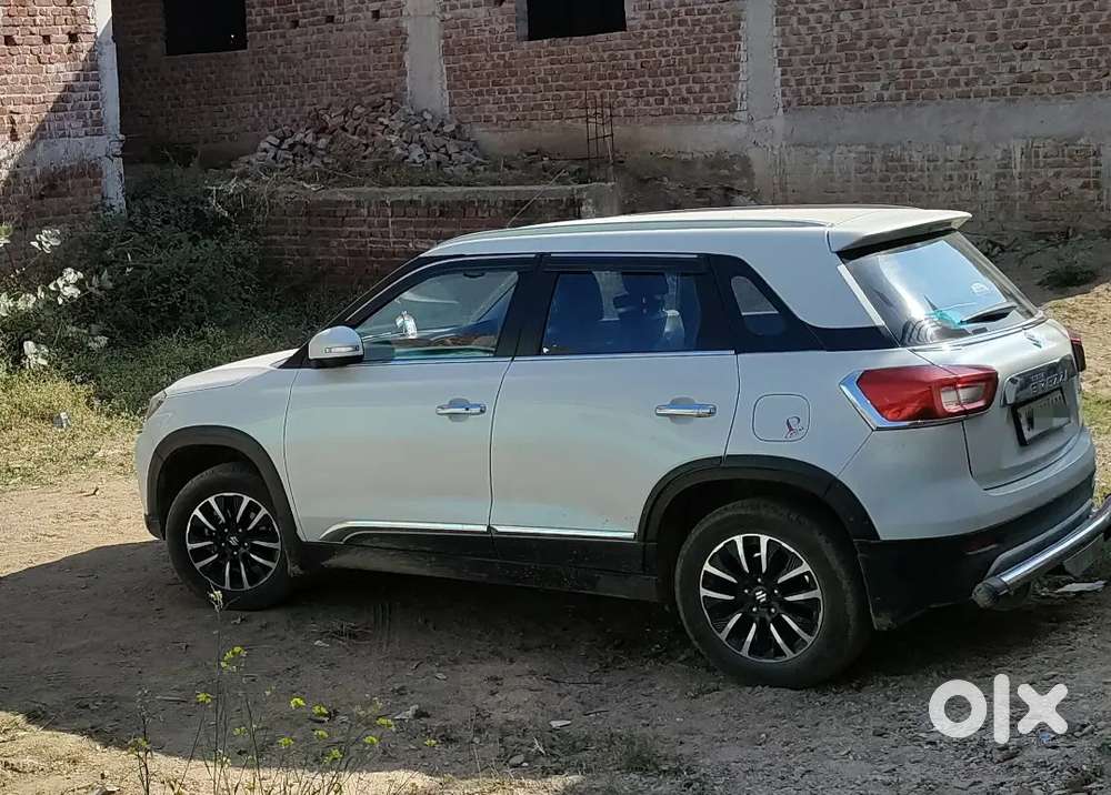 Maruti Suzuki Brezza Zxi + Top Model 2022 Model Petrol