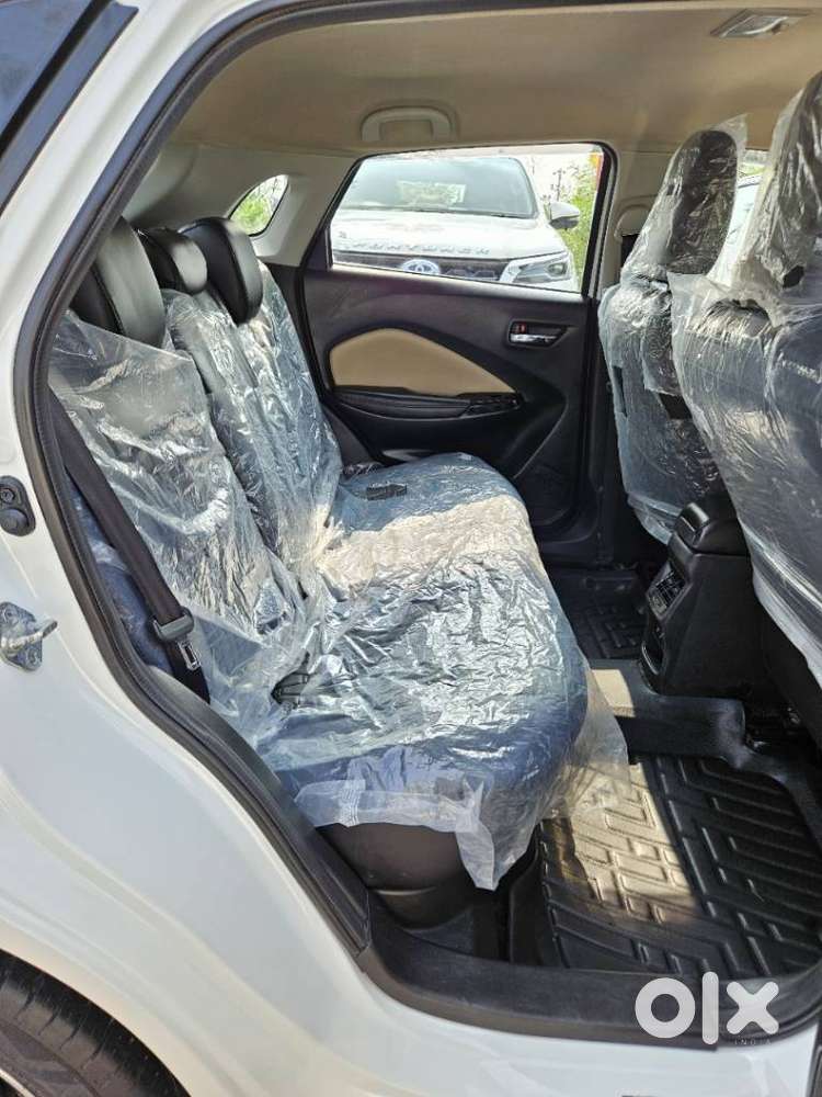Toyota Glanza G Smart Hybrid, 2024, Petrol