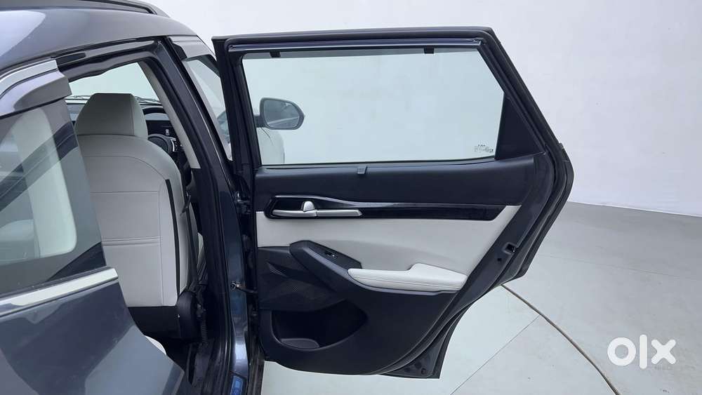 Kia Seltos Htx G, 2023, Petrol