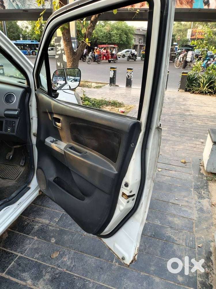 Maruti Suzuki Wagon R 1.0 2010-2013 Lxi Cng, 2011, Cng & Hybrids