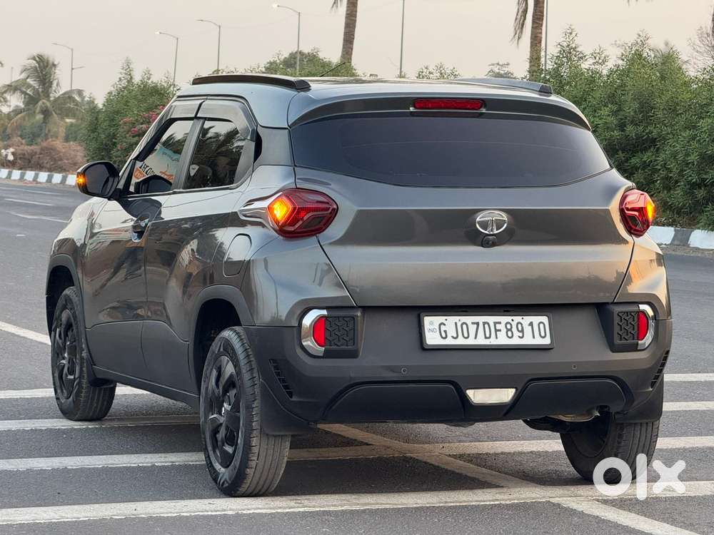 Tata Punch Camo Adventure Mt, 2023, Petrol
