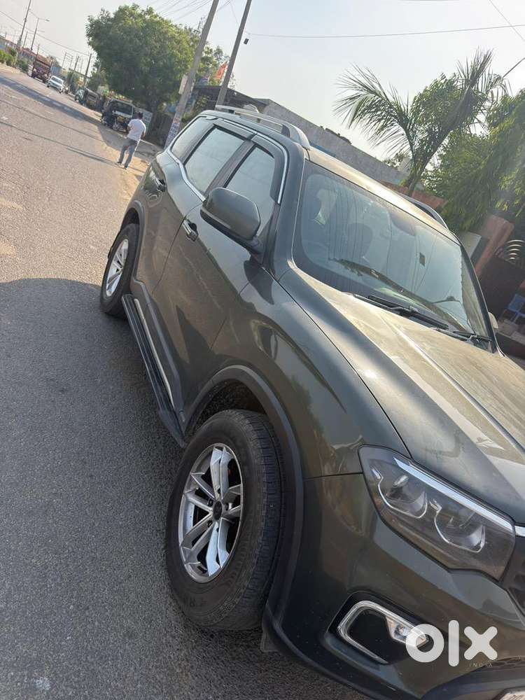 Mahindra Scorpio-n 2023 Diesel Well Maintained
