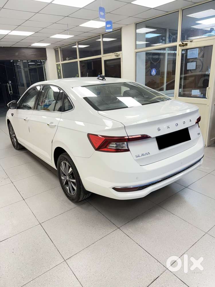 Skoda Slavia Style 1.5l Tsi Dsg, 2023, Petrol