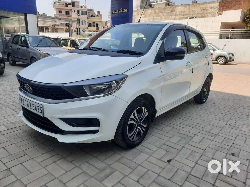 Tata Tiago 1.2 Revotron Xt (o), 2024, Petrol