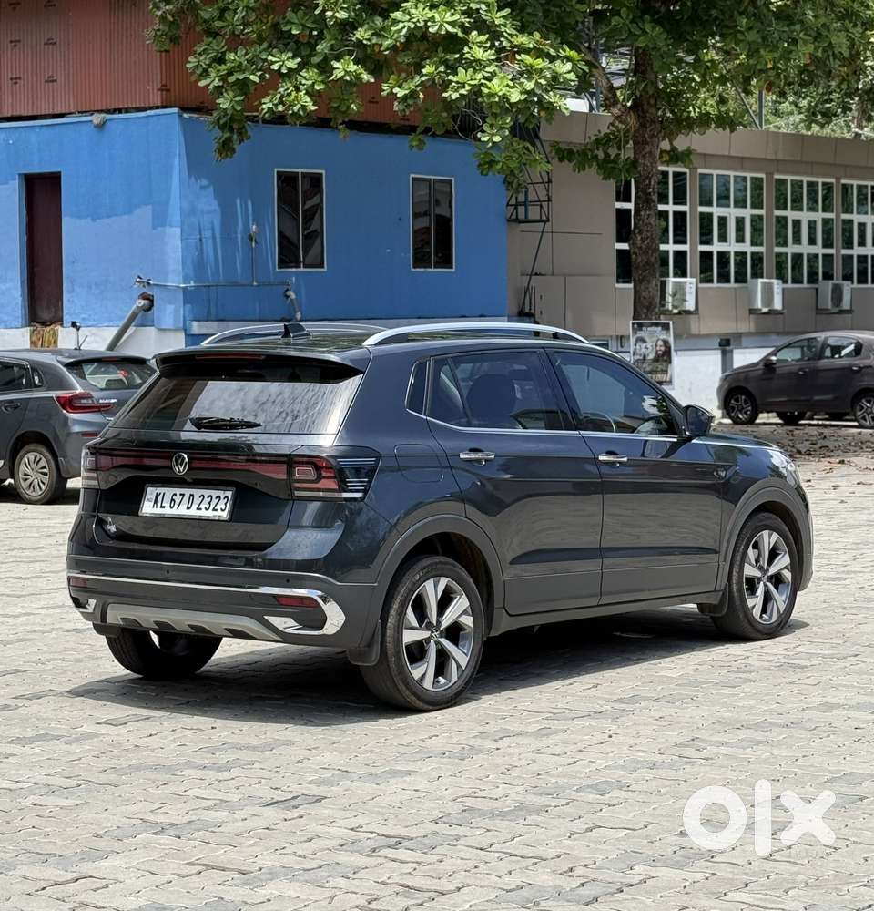 Volkswagen Taigun 1.0 Tsi Topline At, 2023, Petrol