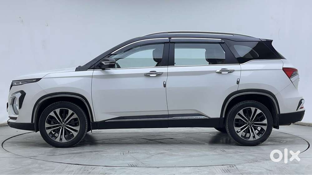 Mg Hector Plus 1.5 Sharp Turbo Cvt 6 Str, 2022, Petrol